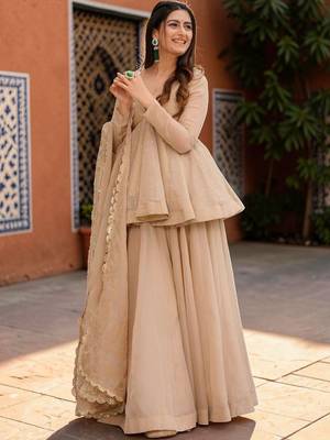 Women Ethnic Motifs Printed Empire Kurta with Sharara & With Dupatta 2