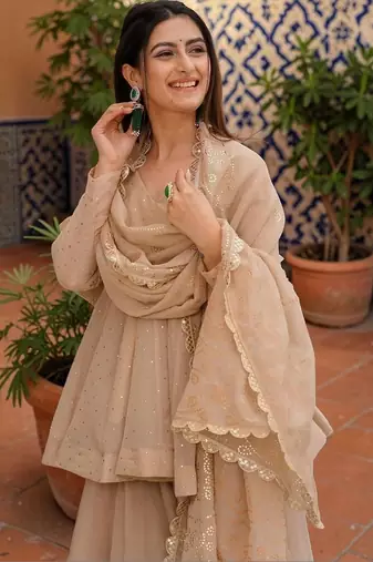 Women Ethnic Motifs Printed Empire Kurta with Sharara & With Dupatta