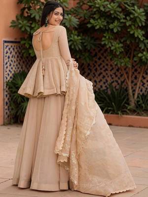 Women Ethnic Motifs Printed Empire Kurta with Sharara & With Dupatta 4