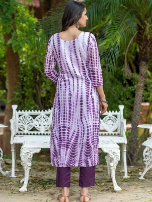 Women Dyed Regular Pure Cotton Kurta with Trousers & With Dupatta 4