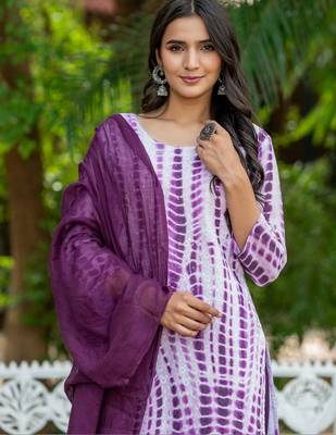 Women Dyed Regular Pure Cotton Kurta with Trousers & With Dupatta 5