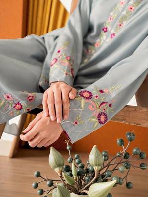 Embroidered Round Neck Thread Work Chanderi Silk Kurta With Trousers & Dupatta 5