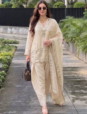 Women Ethnic Motifs Embroidered Regular Mirror Work Pure Silk Kurta with Patiala & With Dupatta 2