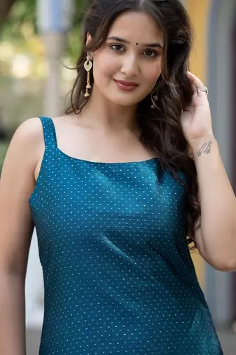 Women Ethnic Motifs Printed Regular Kurta with Trousers & With Dupatta