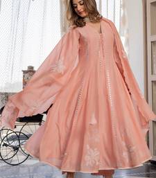 Women Floral Embroidered Regular Mirror Work Chanderi Silk Kurta with Trousers & With Dupatta