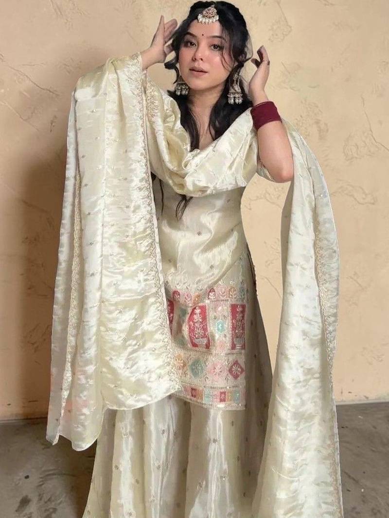 Women Ethnic Motifs Embroidered Regular Thread Work Kurta with Sharara & With Dupatta
