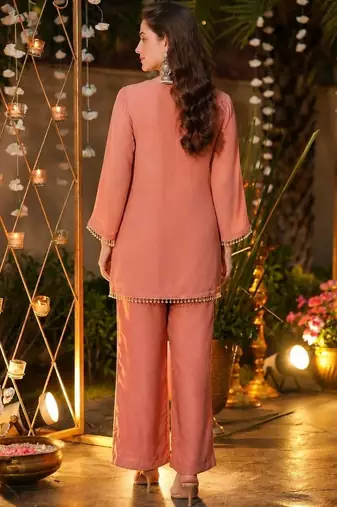 Women Ethnic Motifs Embroidered Regular Thread Work Kurta with Palazzos