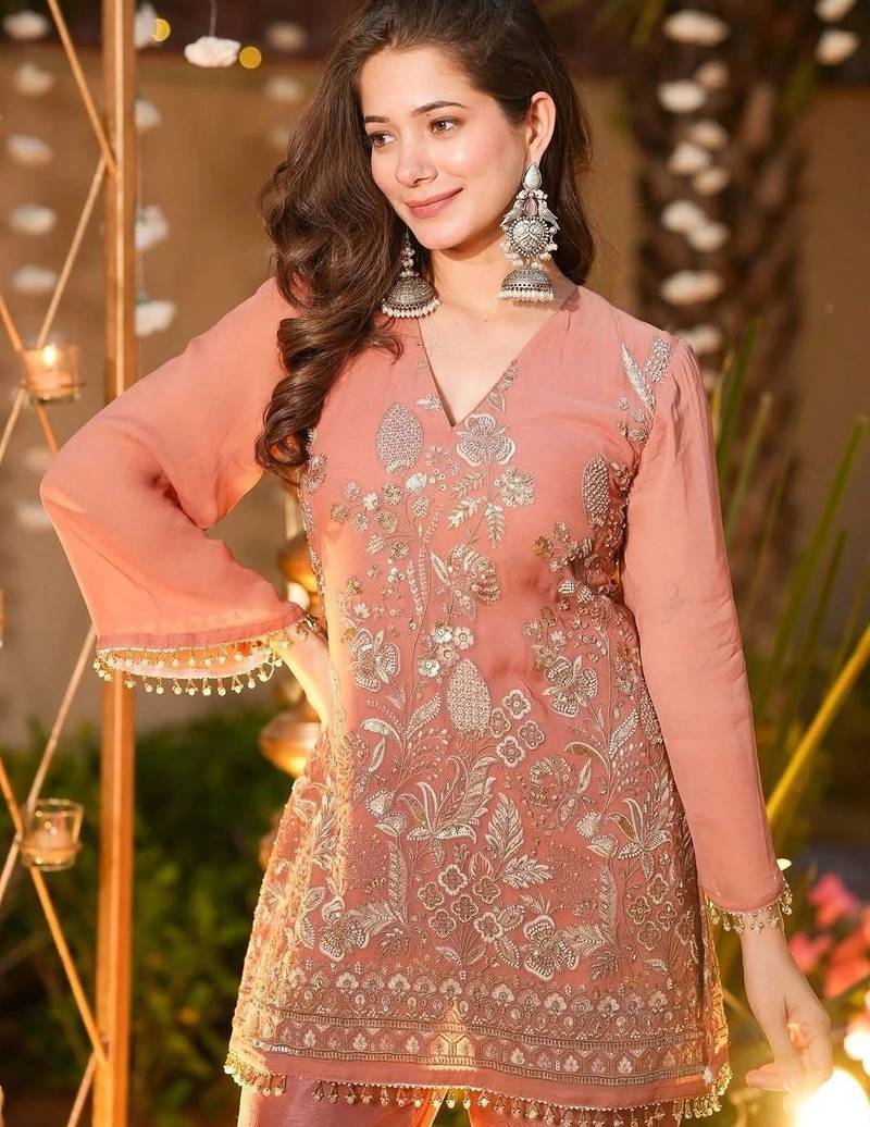 Women Ethnic Motifs Embroidered Regular Thread Work Kurta with Palazzos