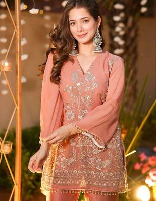 Women Ethnic Motifs Embroidered Regular Thread Work Kurta with Palazzos 6