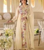 Women Floral Embroidered Regular Thread Work Kurta with Trousers & With Dupatta
