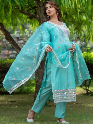 Women Ethnic Motifs Embroidered Regular Thread Work Chanderi Silk Kurta with Trousers & With Dupatta 3