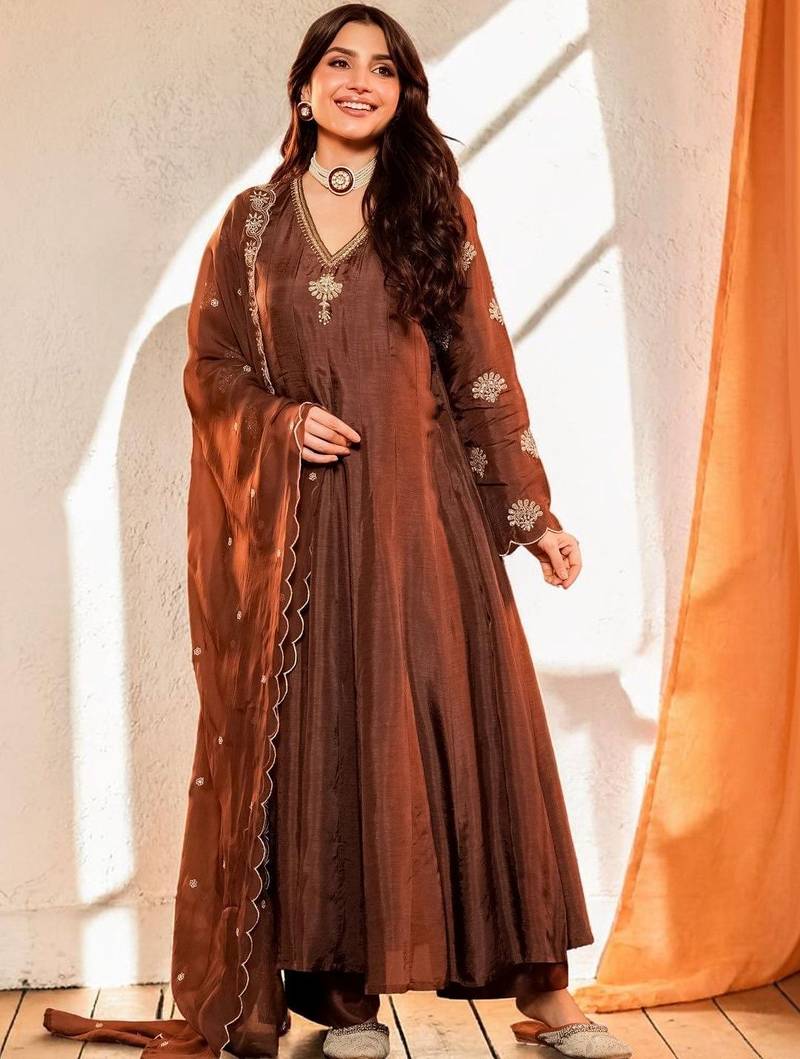 Women Ethnic Motifs Embroidered Panelled Thread Work Kurta with Palazzos & With Dupatta