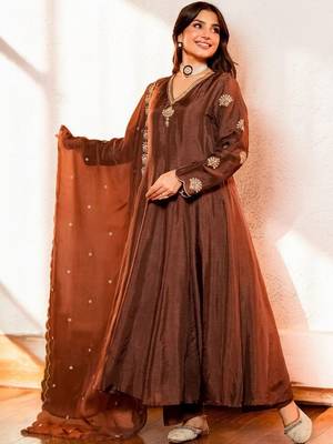 Women Ethnic Motifs Embroidered Panelled Thread Work Kurta with Palazzos & With Dupatta 6