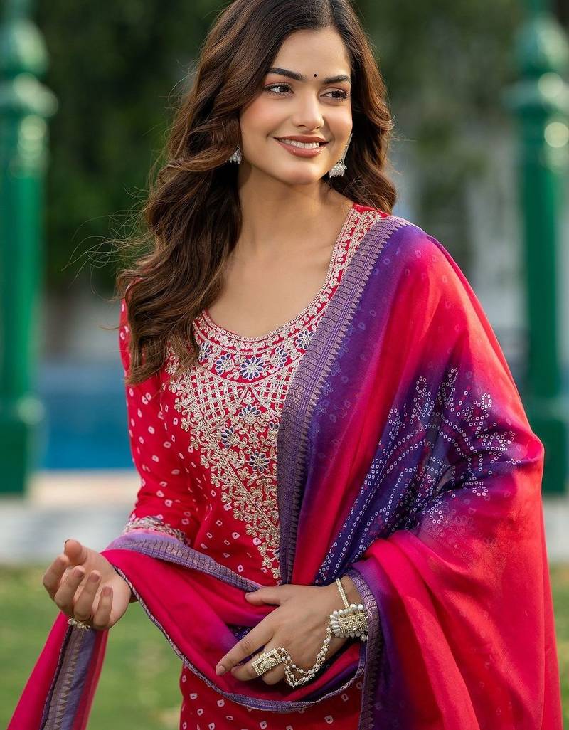 Women Ombre Printed Regular Kurta with Trousers & With Dupatta