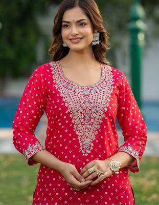 Women Ombre Printed Regular Kurta with Trousers & With Dupatta 5