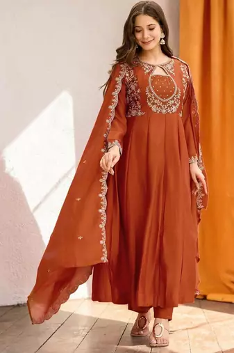 Women Ethnic Motifs Embroidered Empire Thread Work Kurta with Trousers & With Dupatta