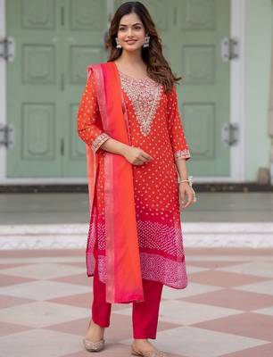 Women Ethnic Motifs Printed Regular Thread Work Kurta with Trousers & With Dupatta 6