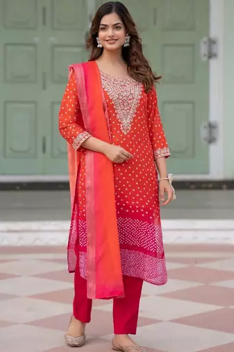 Women Ethnic Motifs Printed Regular Thread Work Kurta with Trousers & With Dupatta
