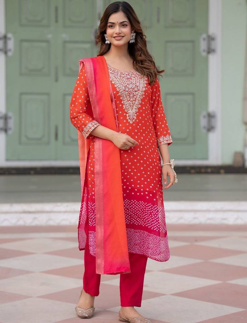 Women Ethnic Motifs Printed Regular Thread Work Kurta with Trousers & With Dupatta