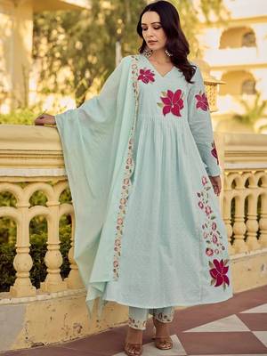 Floral Embroidered Empire Thread Work Pure Cotton Kurta with Palazzos & Dupatta 5