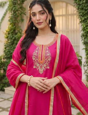 Women Ethnic Motifs Embroidered Regular Thread Work Kurta with Trousers & With Dupatta 7