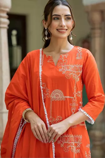 Women Ethnic Motifs Embroidered Regular Thread Work Pure Cotton Kurta with Trousers & With Dupatta