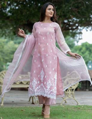Women Ethnic Motifs Embroidered Regular Thread Work Kurta with Trousers & With Dupatta 1