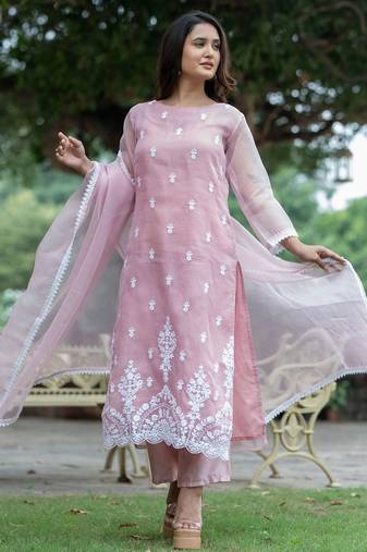 Women Ethnic Motifs Embroidered Regular Thread Work Kurta with Trousers & With Dupatta