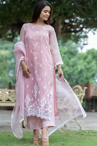 Women Ethnic Motifs Embroidered Regular Thread Work Kurta with Trousers & With Dupatta