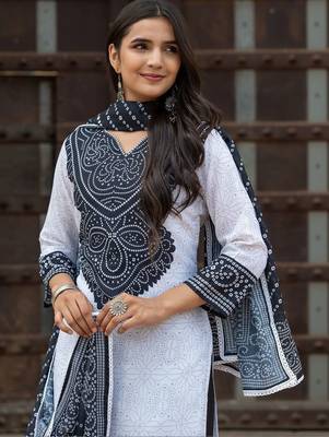 Women Ethnic Motifs Printed Regular Pure Cotton Kurta with Trousers & With Dupatta 5