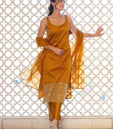 Women Ethnic Motifs Regular Thread Work Kurta with Trousers & With Dupatta