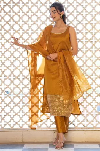 Women Ethnic Motifs Regular Thread Work Kurta with Trousers & With Dupatta