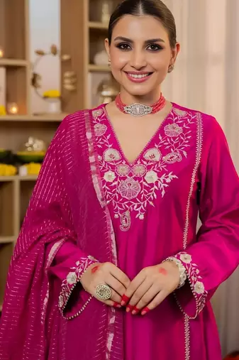 Women Ethnic Motifs Embroidered Regular Thread Work Kurta with Palazzos & With Dupatta