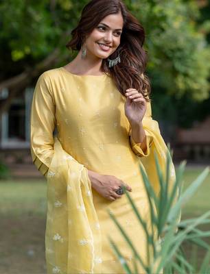 Women Ethnic Motifs Embroidered Regular Thread Work Chanderi Silk Kurta with Trousers & With Dupatta 2