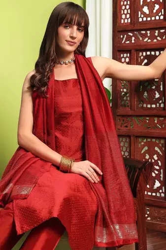 Women Regular Kurta with Trousers & With Dupatta
