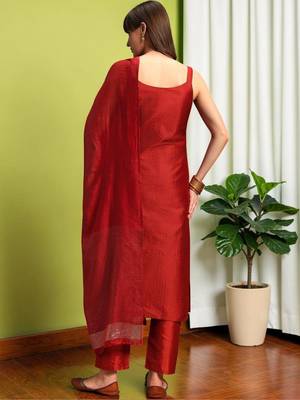Women Regular Kurta with Trousers & With Dupatta 7