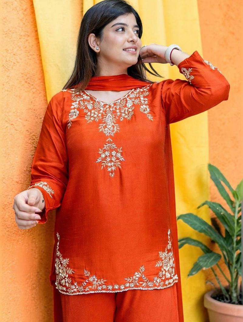 Women Ethnic Motifs Embroidered Regular Thread Work Silk Crepe Kurta with Palazzos & With Dupatta