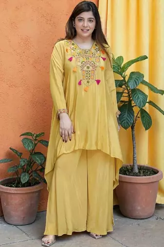 Women Ethnic Motifs Embroidered Tiered Thread Work Silk Crepe Kurta with Palazzos