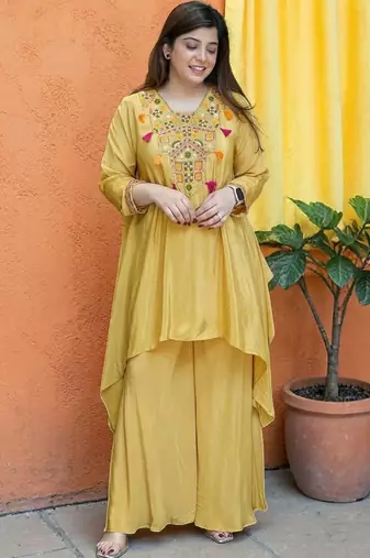 Women Ethnic Motifs Embroidered Tiered Thread Work Silk Crepe Kurta with Palazzos