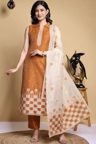 Ethnic Motifs Printed Regular Thread Work Kurta with Trousers & With Dupatta