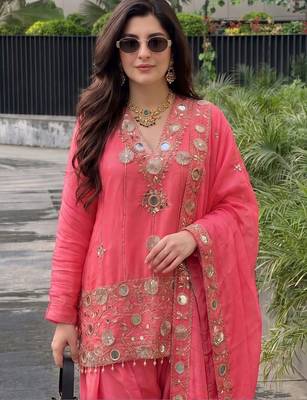 Women Ethnic Motifs Embroidered Regular Mirror Work Pure Silk Kurta with Patiala & With Dupatta 3