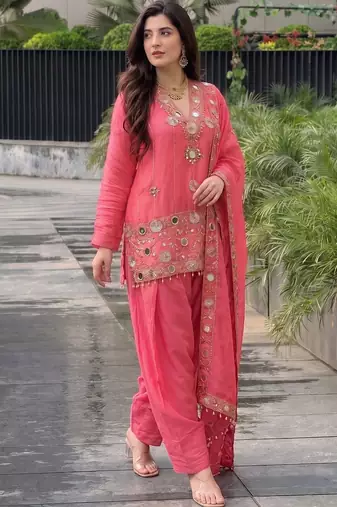 Women Ethnic Motifs Embroidered Regular Mirror Work Pure Silk Kurta with Patiala & With Dupatta
