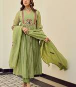 Women Ethnic Motifs Embroidered Regular Thread Work Chanderi Silk Kurta with Trousers & With Dupatta
