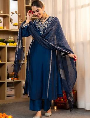 Women Ethnic Motifs Embroidered Regular Thread Work Kurta with Palazzos & With Dupatta 1