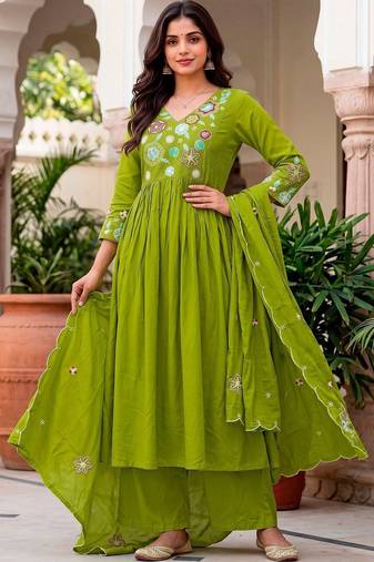 Women Floral Embroidered Empire Thread Work Kurta with Palazzos & With Dupatta