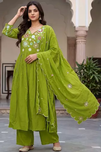 Women Floral Embroidered Empire Thread Work Kurta with Palazzos & With Dupatta