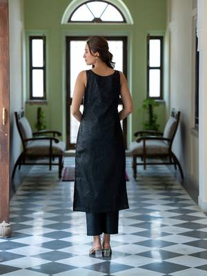 Women Ethnic Motifs Printed Regular Kurta with Trousers & Dupatta 4
