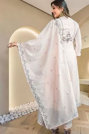 Women Ethnic Motifs Embroidered Regular Thread Work Pure Cotton Kurta with Trousers & With Dupatta