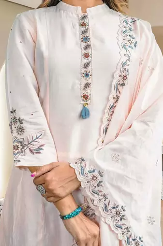 Women Ethnic Motifs Embroidered Regular Thread Work Pure Cotton Kurta with Trousers & With Dupatta