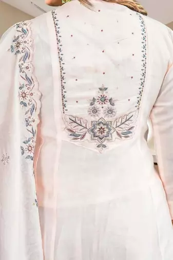 Women Ethnic Motifs Embroidered Regular Thread Work Pure Cotton Kurta with Trousers & With Dupatta